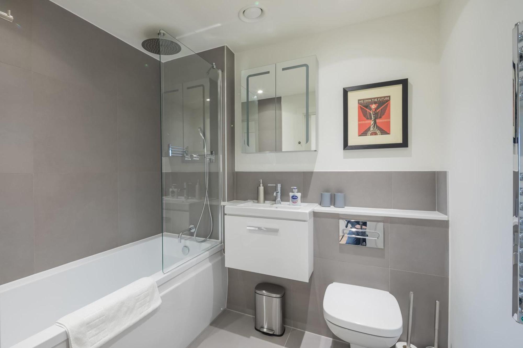 Superb With Parking * Cambridge (Cambridgeshire)